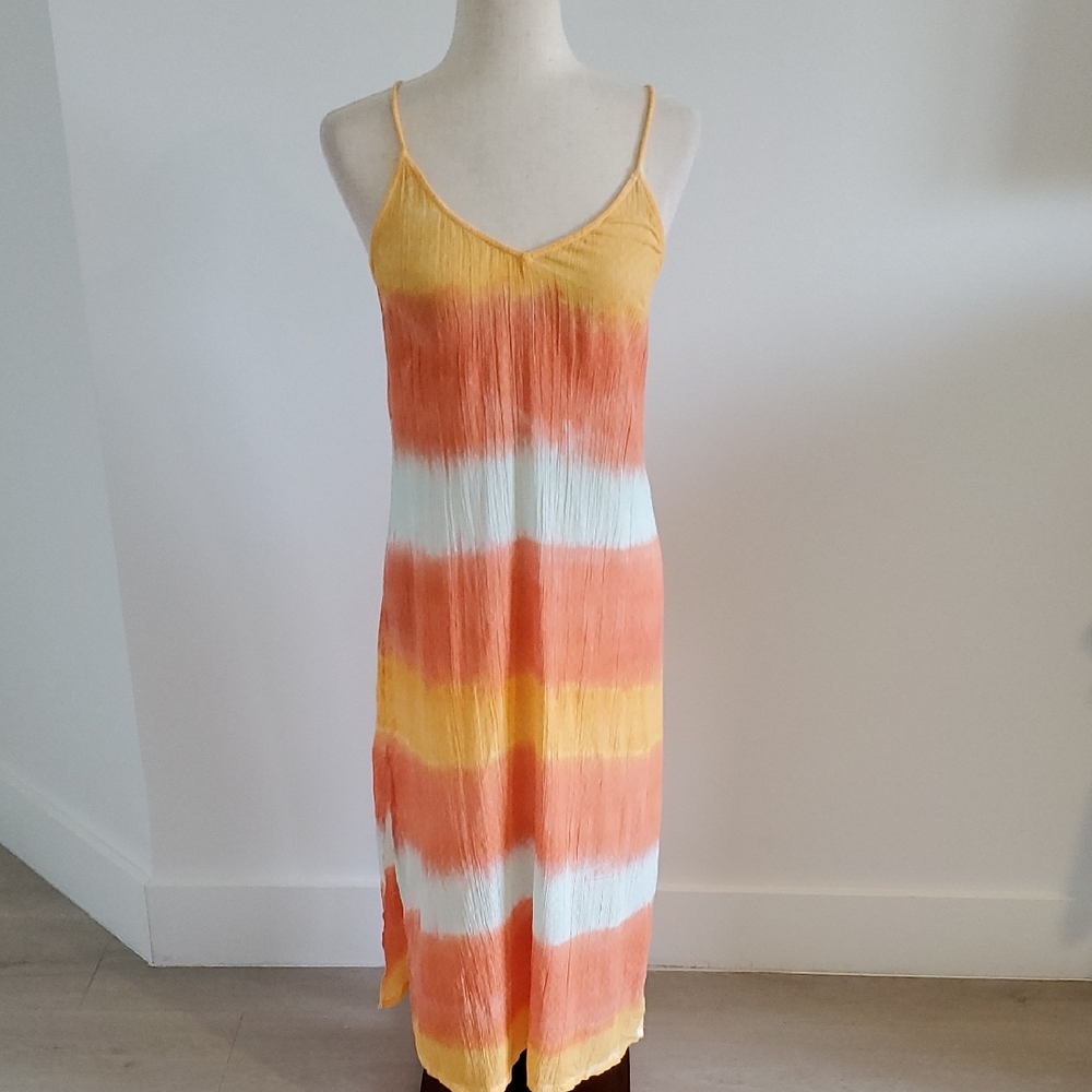 Aerie Soft Orange ombré patterned Textured Beach Cover Up Size M new with tags